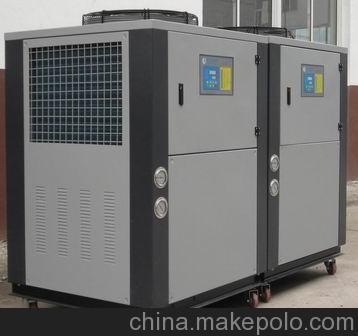 江蘇冷水機(jī)廠,水冷式冷水機(jī),風(fēng)冷式冷水機(jī)圖片,江蘇冷水機(jī)廠,水冷式冷水機(jī),風(fēng)冷式冷水機(jī)圖片大全,博盛制冷設(shè)備-